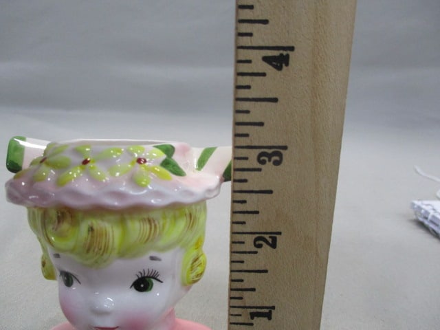 3" Enesco Girl Head Vase Place Card Holder - 6