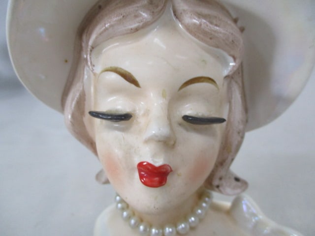 4.5" Lefton #2424 Lady Head Vase - 4
