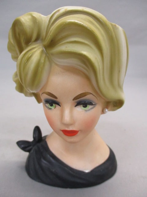 4.5" Napacoware #C7313 Lady Head Vase: .