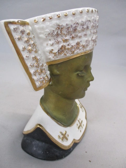 5.5 Royal Sealy Nefertiti Lady Head Vase - 6