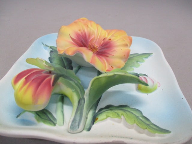 Napco 3D #B4966 Bird Wall Plaque - Napco 3DB4110 Pansy Wall Plaque - 6