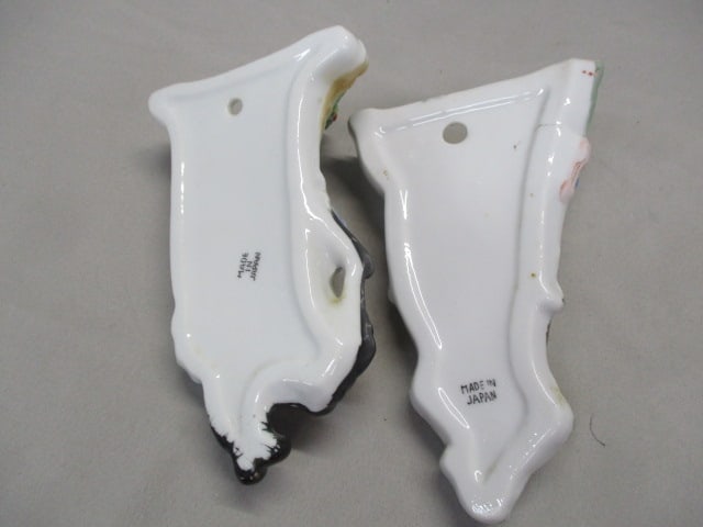 2 Vintage Porcelain Wall Pockets Made in Japan - 4