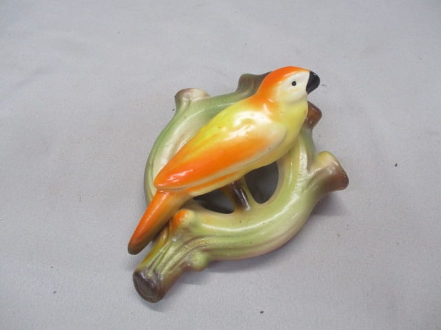 1950's Czech Ceramic Parrot on Tree Wall Pocket: 4.5" x 5.5"