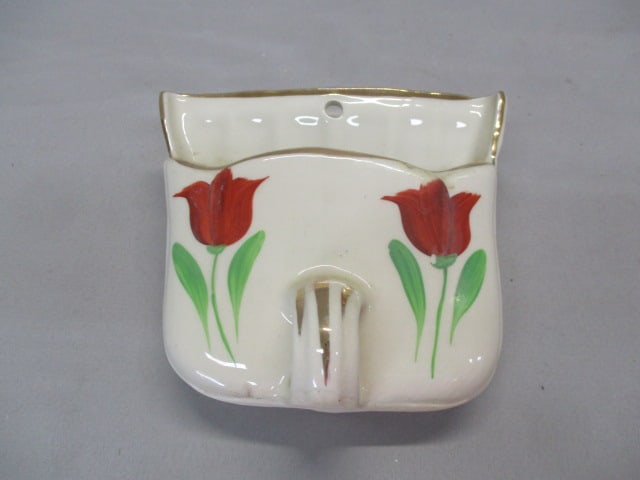 Ceramic Dust Pan w/Red Tulips Wall Pocket (1 of 6)