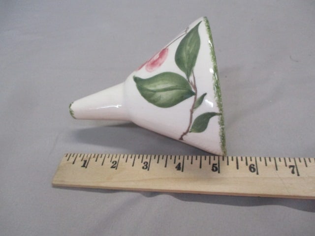 Vintage Ceramic Funnel Wall Pocket w/Fruit Design - 4
