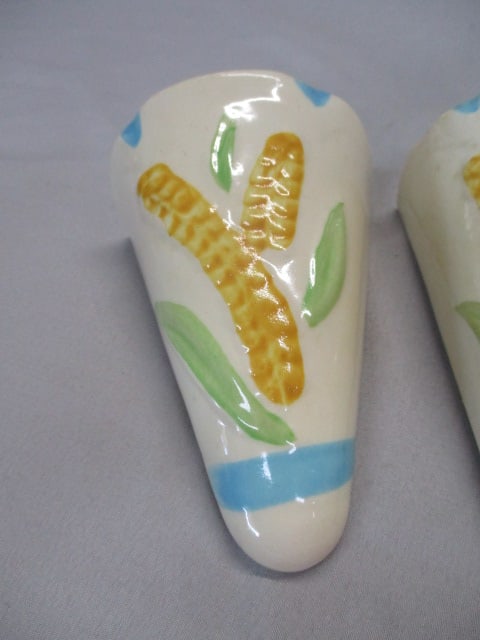 2 Shawnee Pottery Corn Wheat Wall Pockets 5" - 2