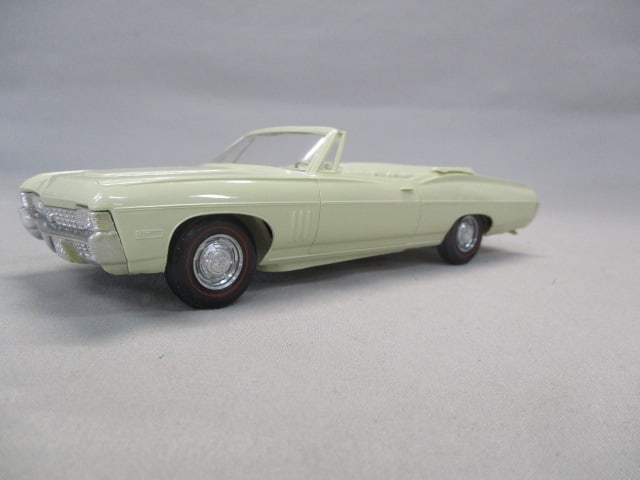 1968 Chevrolet SS 427 Convertible w/Red Stripe Tires Promo (1 of 11)