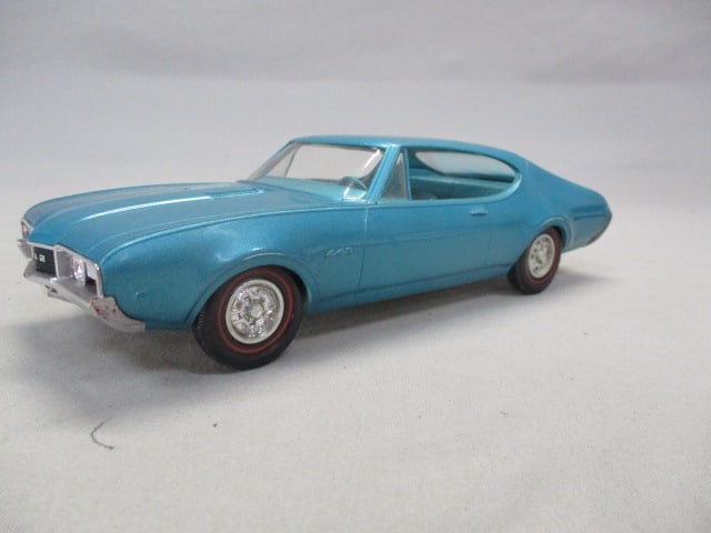 1968 Oldsmobile 442 w/Red Stripe Tires Promo: .