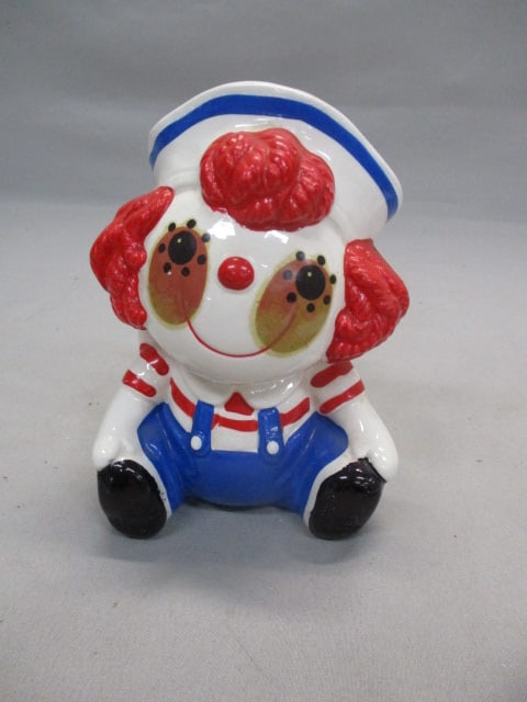 Inarco #E6229 Raggedy Andy Ceramic Planter: 5.5"