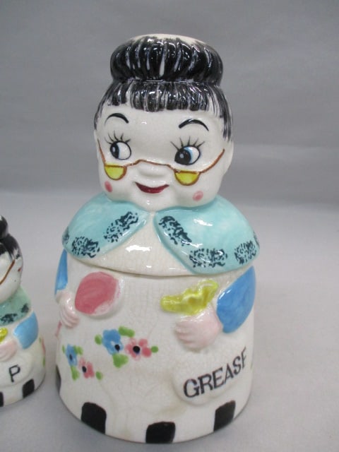 Vintage Tilso Granny Grease Jar 7" w/Matching Salt & Pepper Shakers 4" - 2
