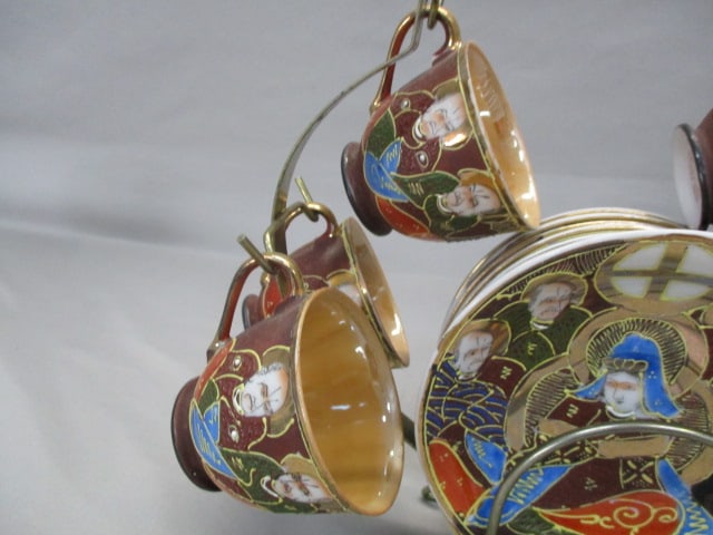 1920's Japanese Satsuma Moriage Tea Cup and Saucer Set - 2