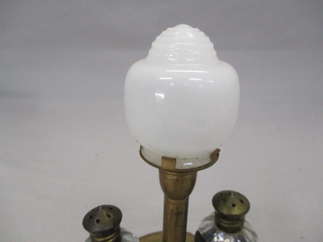 Vintage Street Lamp Post Salt & Pepper Shakers Battery Operated - 4