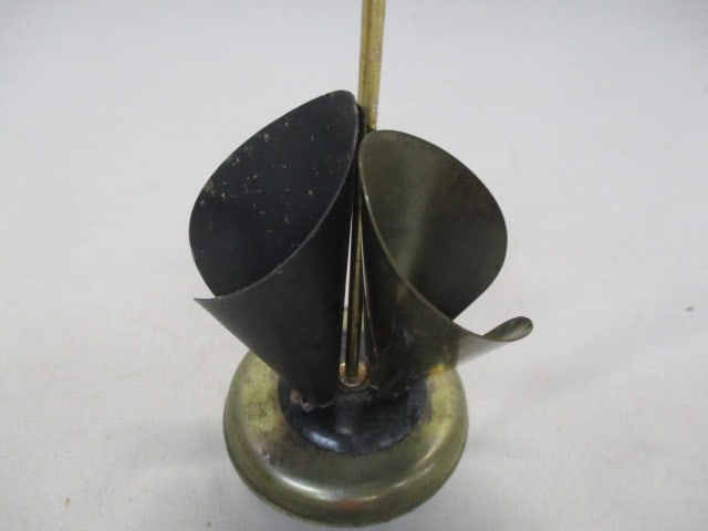 Japan Souvenir Black & Gold Metal Umbrella Stand Salt & Pepper Shakers 5.5" - 3