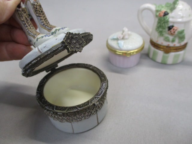 3 Hinged Ceramic Trinket Boxes - 3