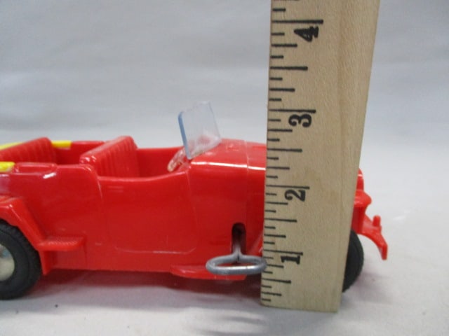 Vintage Marx "The Willys Jeepster" Plastic Windup Toy - 9