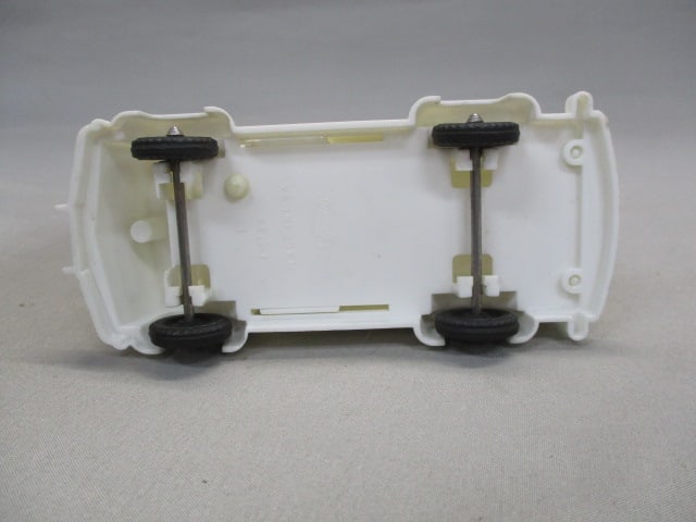 2 Ideal Toy Company Plastic Delivery Vans - 12