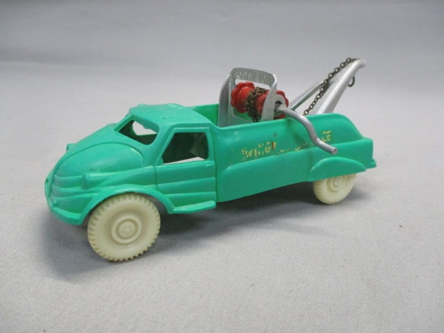 Acme Plastic Toy Road Service Truck: 5"