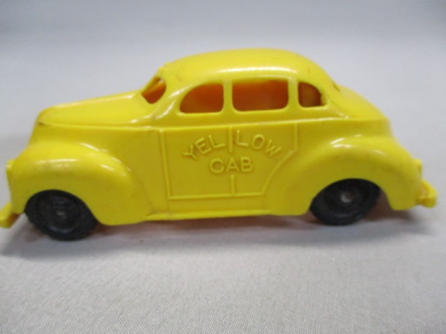 1950's Renwal Plastic Delivery Truck & Marx Plastic Yellow Cab Taxi - 7