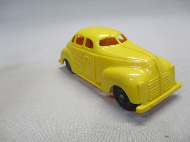1950's Renwal Plastic Delivery Truck & Marx Plastic Yellow Cab Taxi - 8
