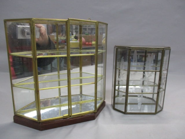 2 Brass and Glass Tabletop Curio Cabinets w/Mirrored Backs: .