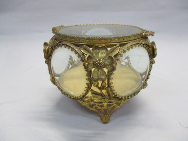 Vintage Vanity Set Mirror Tray, Brush, Comb & Hand Mirror - 10