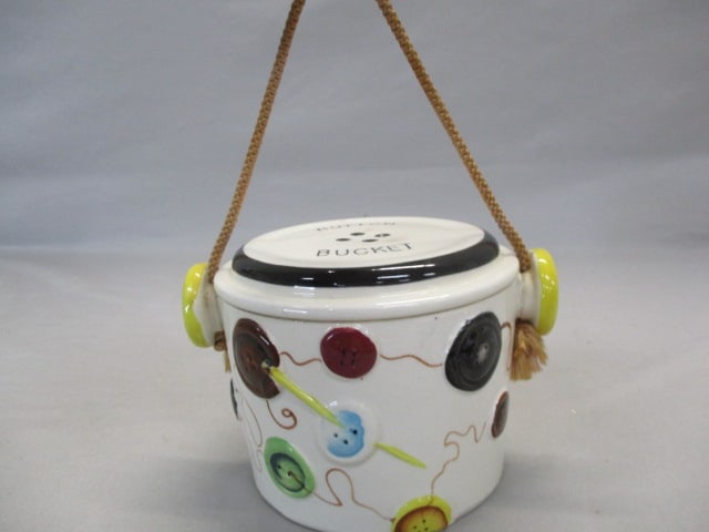 Vintage Ceramic Button Bucket w/Lid By Fred Roberts Co: 6.5" x 4.5"