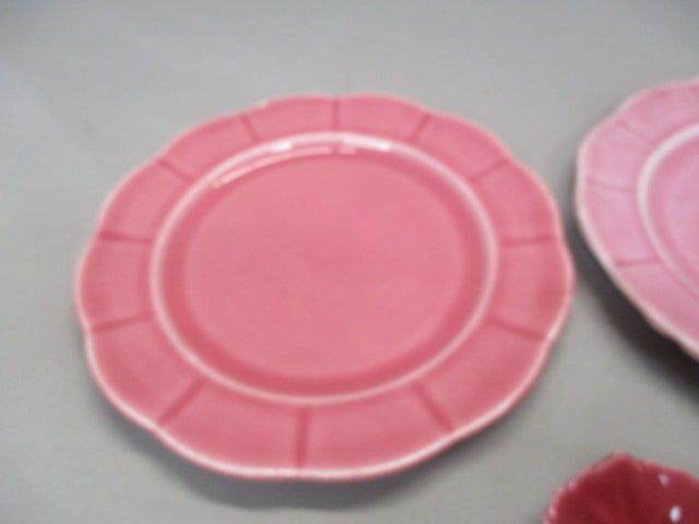 2 Petalware Plates & Teacup and Saucer "Cabbage Leaf" Pattern - 2