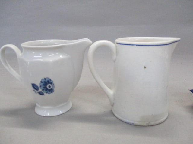 Delph 10.5" Plate Blue Delft Salt & Pepper Shakers w/Tray - 9