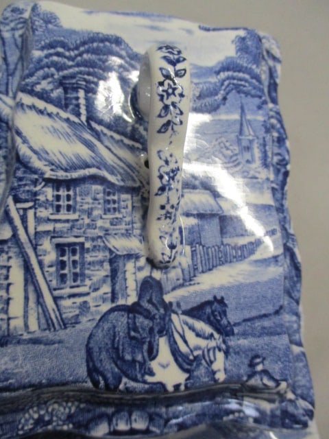 James Kent "Old Foley" Blue & White Cheese Dish 7" - 5