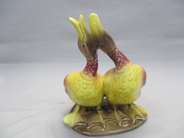 1950's Hull Pottery #95 Double Ducks Planter - 4