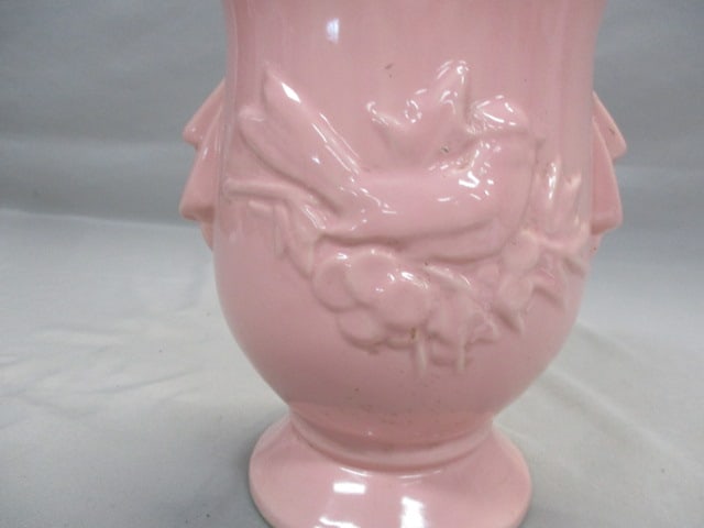 Vintage McCoy Pottery Bird & Berry Vase - 2