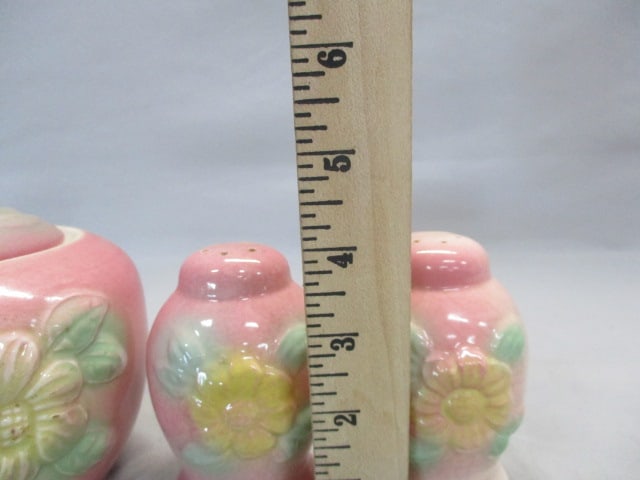1950's Hull Pottery Sunglow Grease Jar and Salt & Pepper Shaker Set - 11
