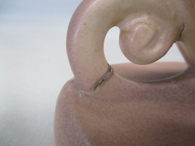 Hull Pottery Magnolia Cornucopia Vase 8.5" - 4