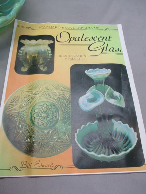 Vintage Northwood Epergne Wide Panel Opalescent Green - 2