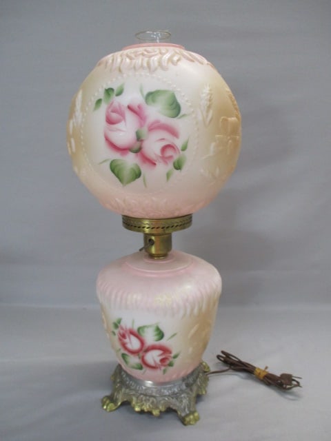 Gone With The Wind Roses & Wagon Parlor Lamp: 22.5" Has Some Paint Loss