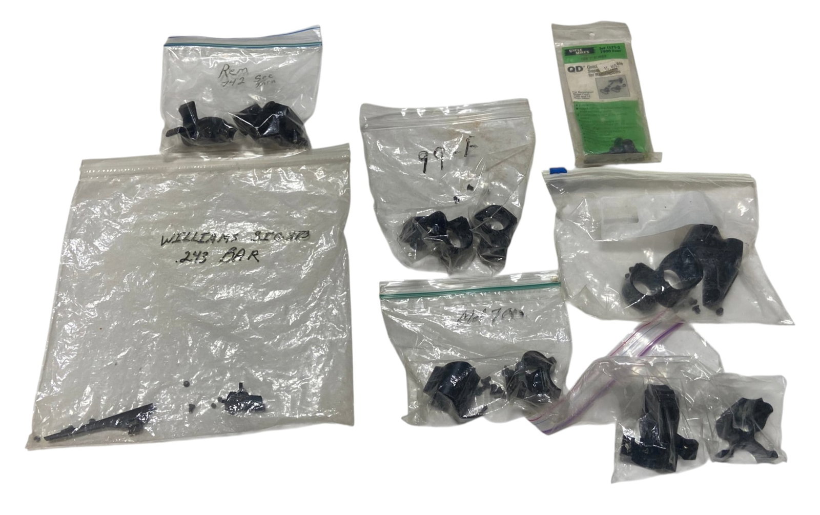 Lot of See through scope mounts, Williams sights, and more: See Photo(s).