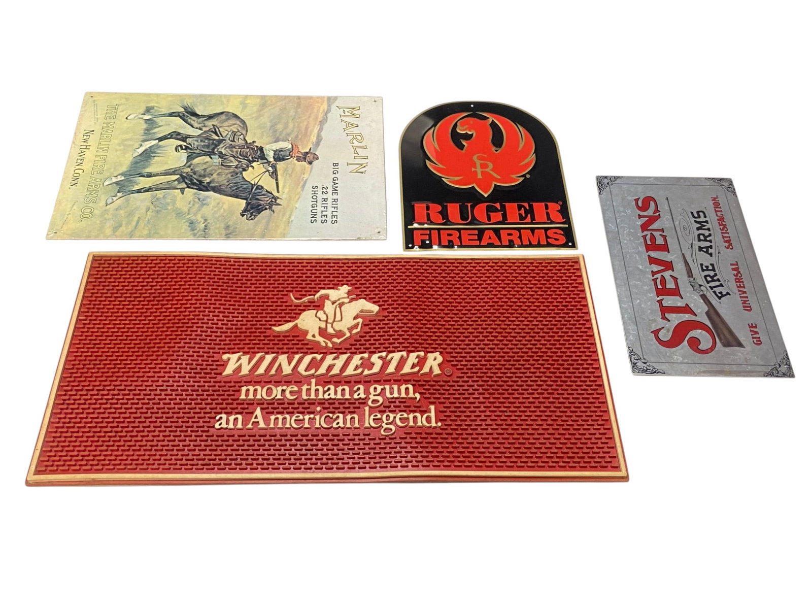 (3) Gun Signs & Rare Winchester Rubber Counter Top / Bar Mat (1 of 8)
