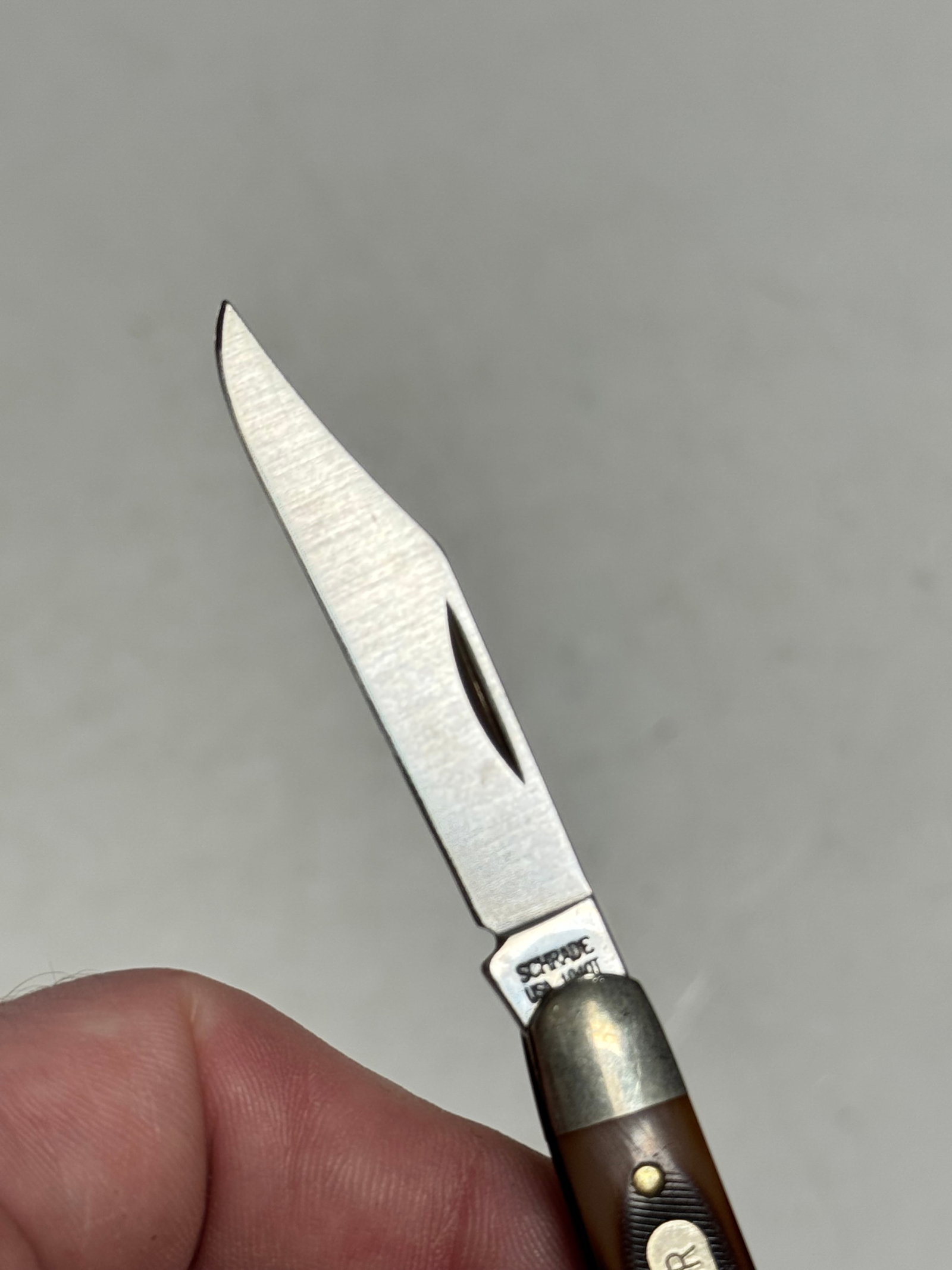Schrade Uncle Henry 804UH Journeyman Pocket Knife in Box - 5