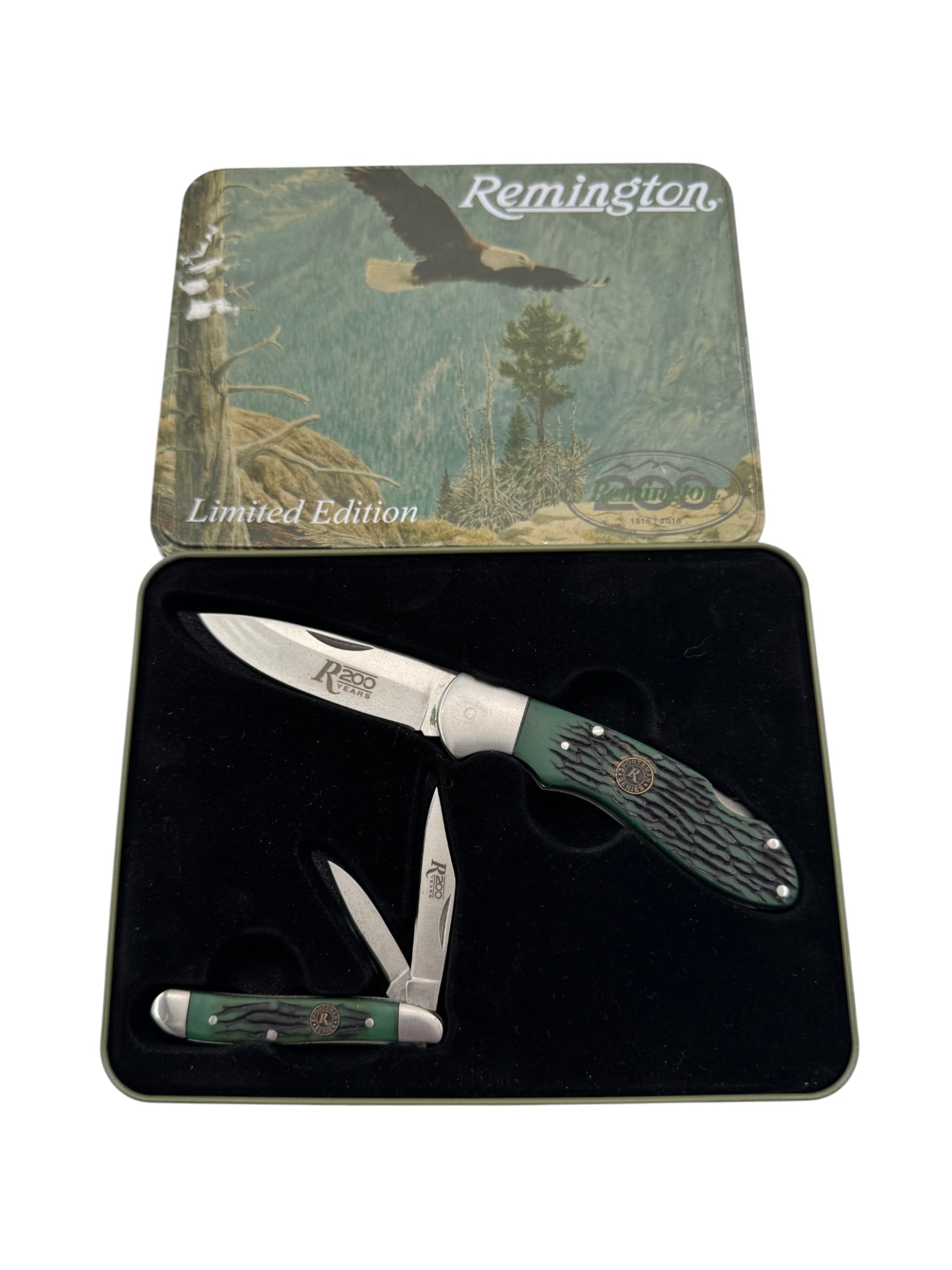Remington 200 Year Anniversary Limited Edition Pocket Knife Set in Tin: Knives appear to be new in the tin