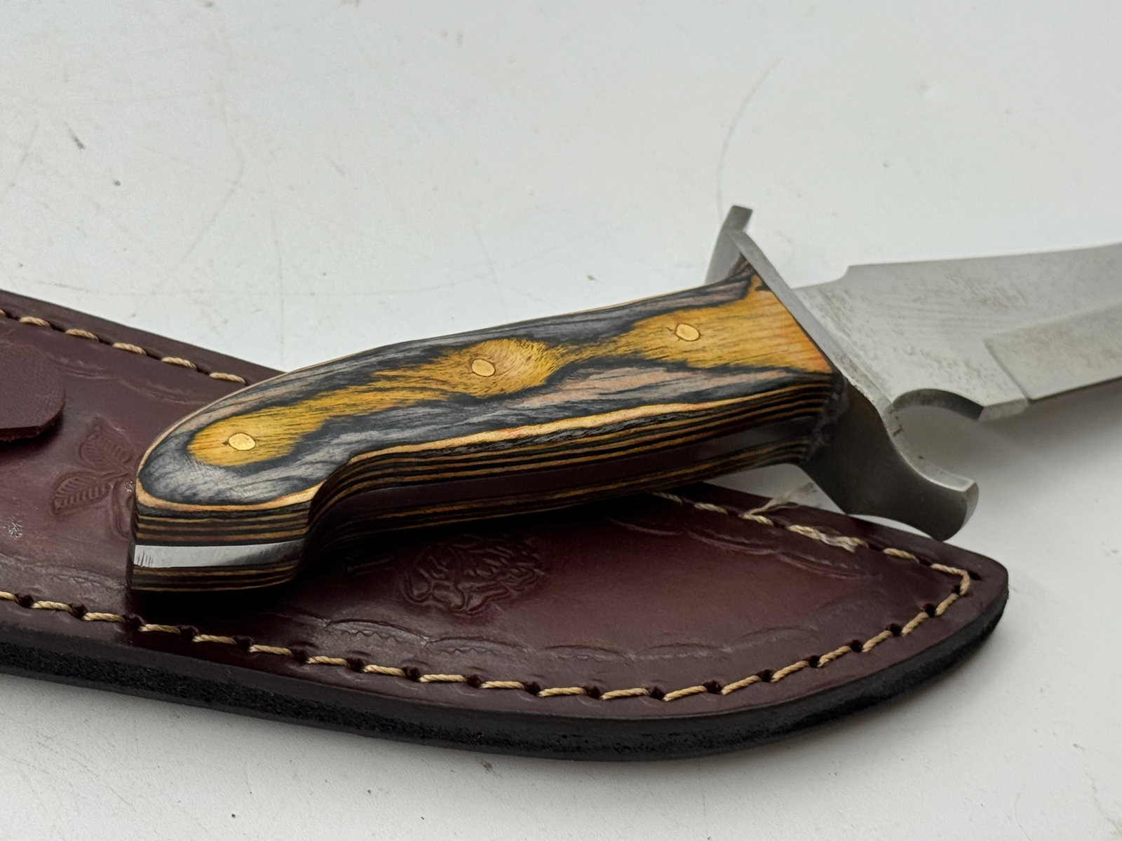 Ashen Edge Fixed Blade Knife with Leather Sheath - 8