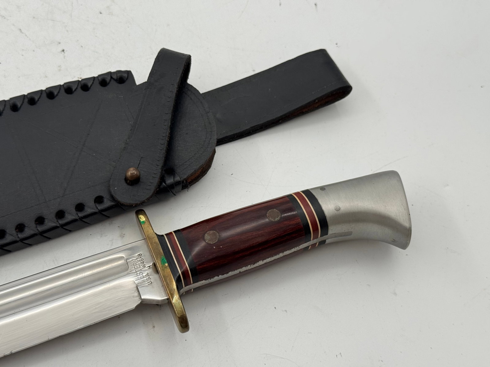 Excellent Western W46-8 “H” Fixed Blade Knife with Leather Sheathe - 2