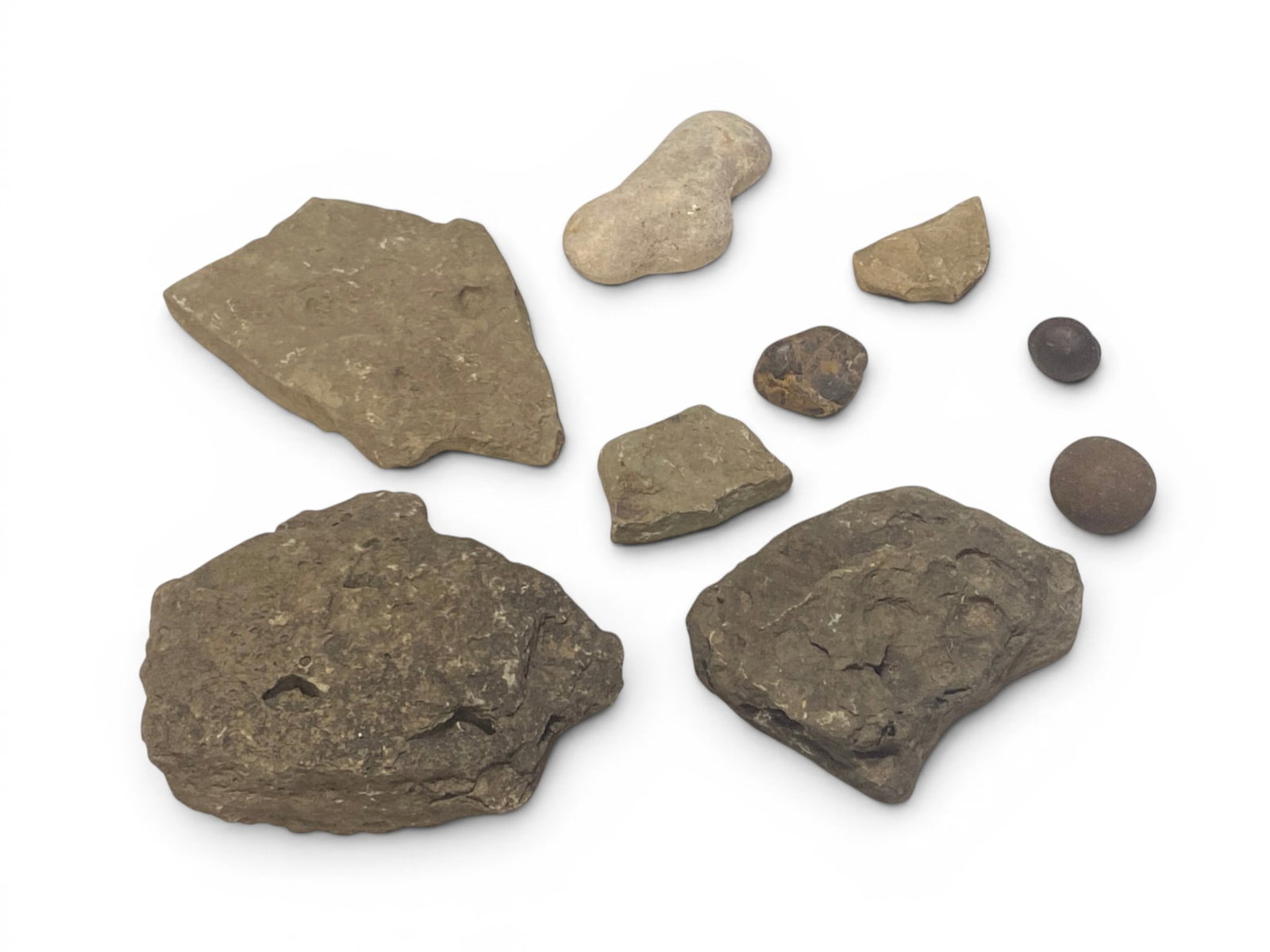 Lot of Natural Artifacts of different types & materials & Mold Fossils: See Photo(s).
