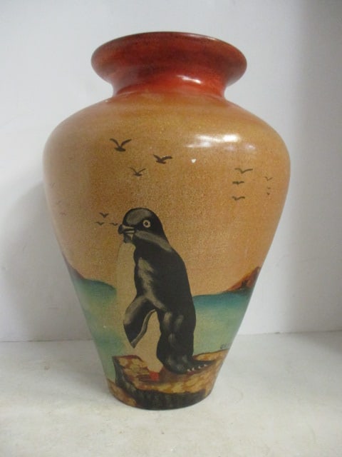 Vintage Handpainted Signed Galapagos Island Penguin Vase (1 of 9)