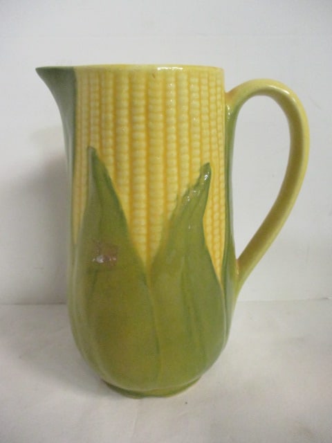 Vintage Shawnee King Corn Pitcher (1 of 6)