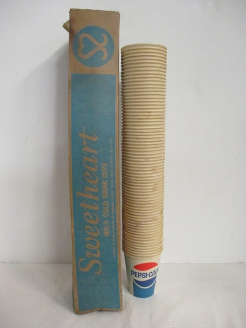 Sleeve of Old Sweetheart "Pepsi" MR.4 Cold Drink Cups (1 of 9)