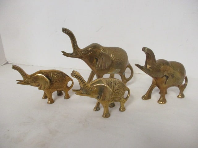 4 Piece Brass Elephant Family Figures (1 of 5)
