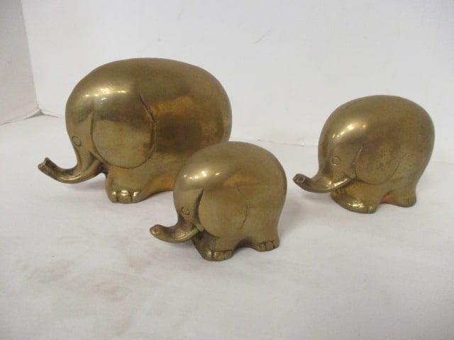 3 Piece Brass Elephant Family Figures (1 of 7)