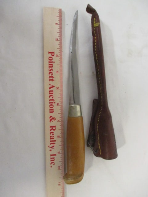 Rapala Fillet Knife and Whetstone in Primitive Wood Box - 6