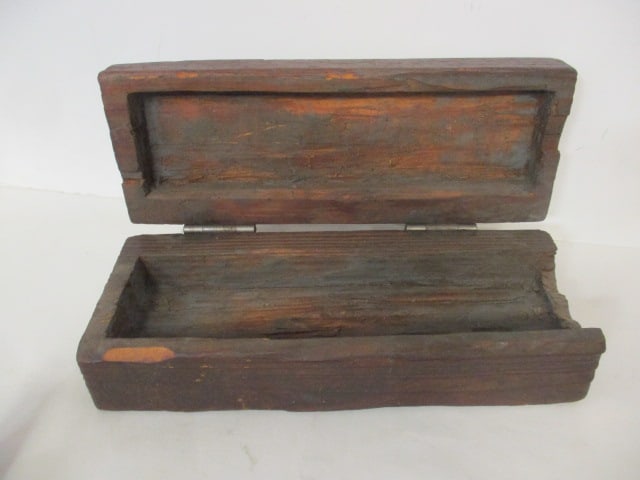 Rapala Fillet Knife and Whetstone in Primitive Wood Box - 8