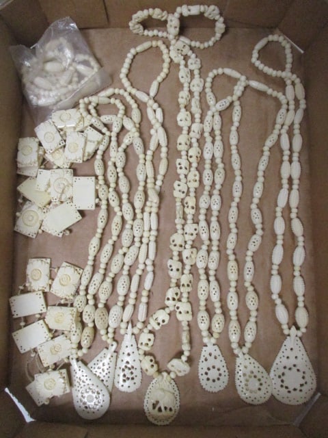 Sculpted Tribal Necklaces and Bracelets (1 of 5)